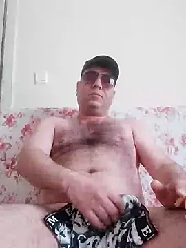 Snapshot of fraud705 chatting on 03/12/25, 10:48 fraud705 online show from 03/12/25, 10:48