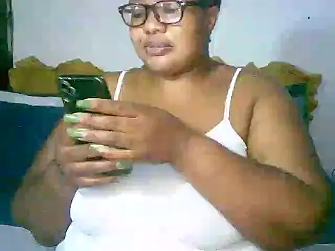 YELLOW BONE online show from 05/14/26, 06:53