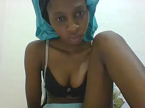 Snapshot of sabssexy chatting on 05/18/26, 07:58 sabssexy online show from 05/18/26, 07:58