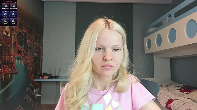 Snapshot of Masha_2002 chatting on 06/02/26, 05:15 Masha 2002 online show from 06/02/26, 05:15