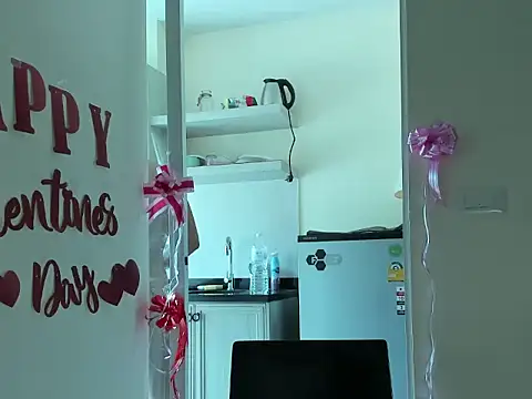 paulblack21 online show from 02/14/26, 07:05