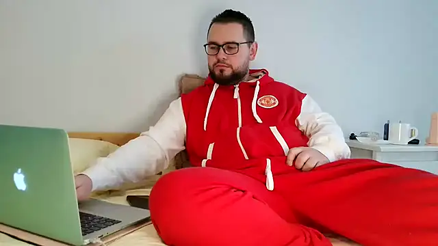 Snapshot of cutie_ben chatting on 03/03/25, 10:49 cutie ben online show from 03/03/25, 10:49