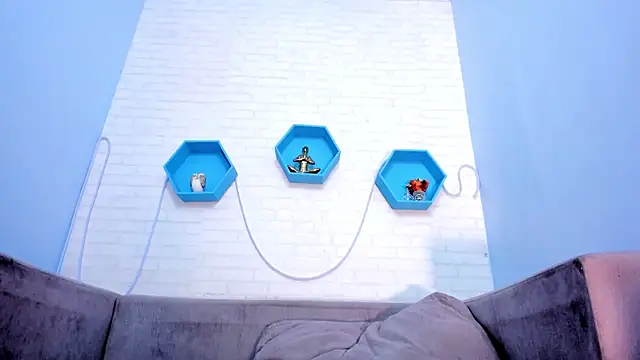 veronica salas online show from 03/21/25, 09:01