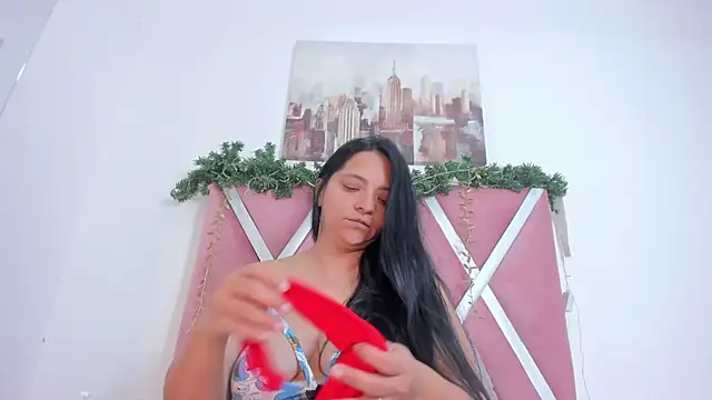 veronica salas online show from 11/26/25, 07:26