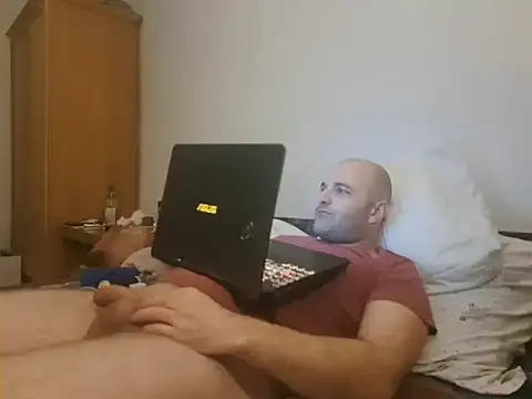 Snapshot of dilosan12345 chatting on 02/07/25, 11:34 dilosan12345 online show from 02/07/25, 11:34