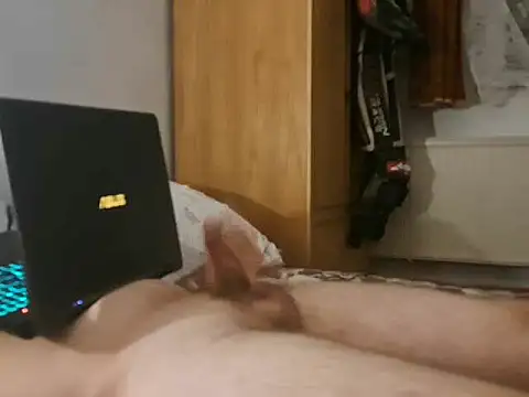 Snapshot of dilosan12345 chatting on 02/28/25, 10:28 dilosan12345 online show from 02/28/25, 10:28