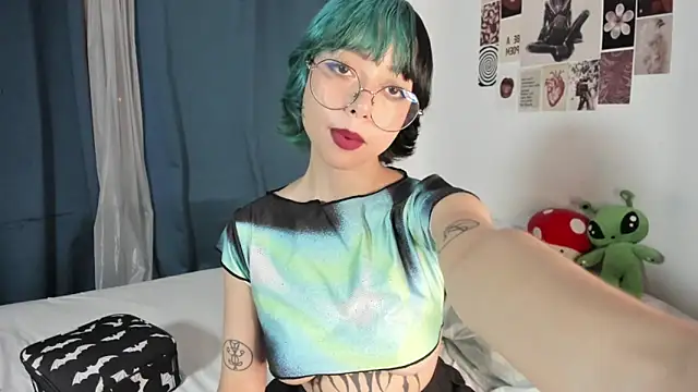 acid candy  online show from 03/22/26, 01:42