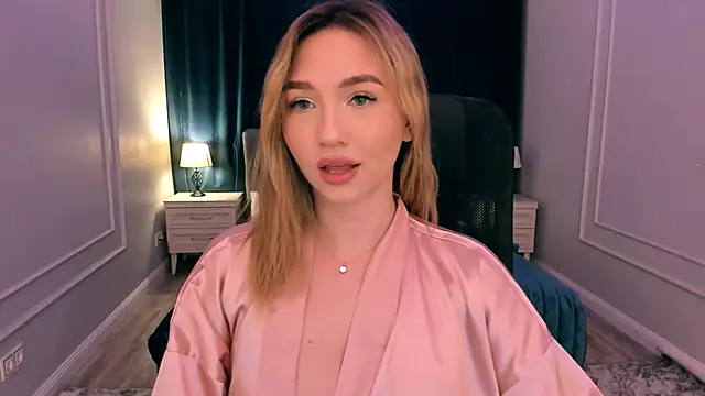 GracefulLook online show from 01/25/25, 07:39