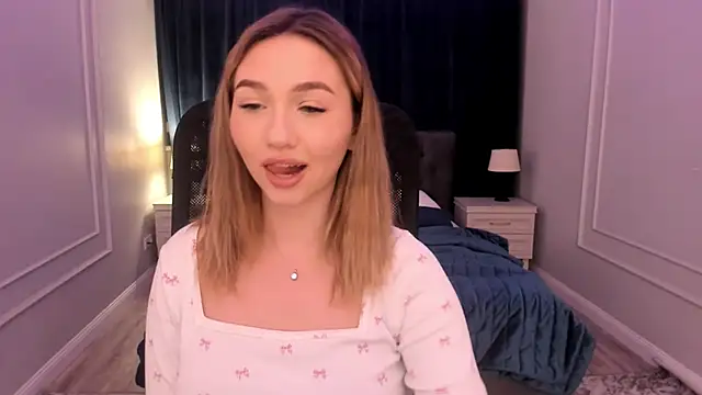 GracefulLook online show from 01/26/25, 02:03