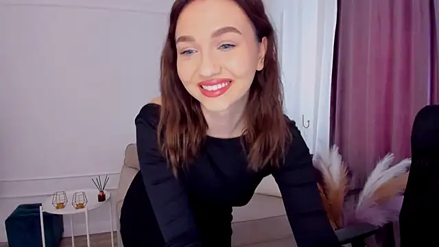 GracefulLook online show from 03/12/25, 07:46