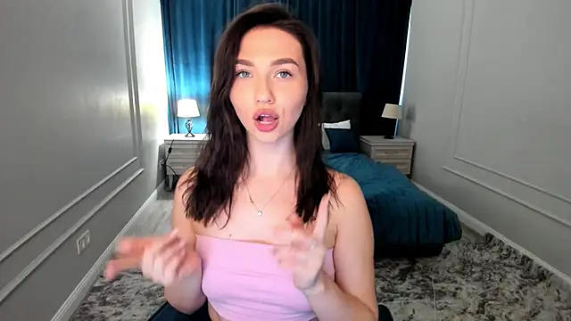 GracefulLook online show from 09/14/25, 03:38