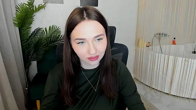 GracefulLook online show from 11/18/25, 08:13