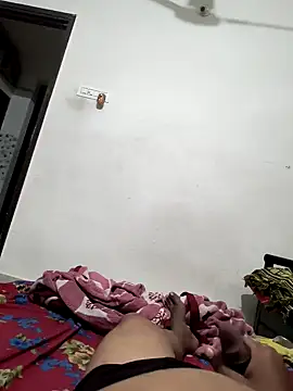 rajstrip12650 online show from 12/02/24, 04:31