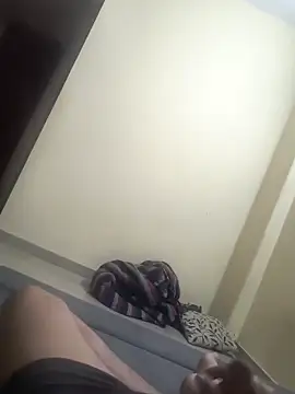 rajstrip12650 online show from 02/07/26, 04:43