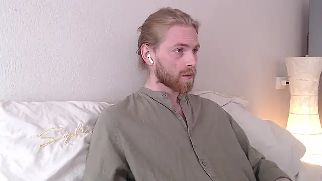 Damien Bi online show from 10/20/25, 08:15