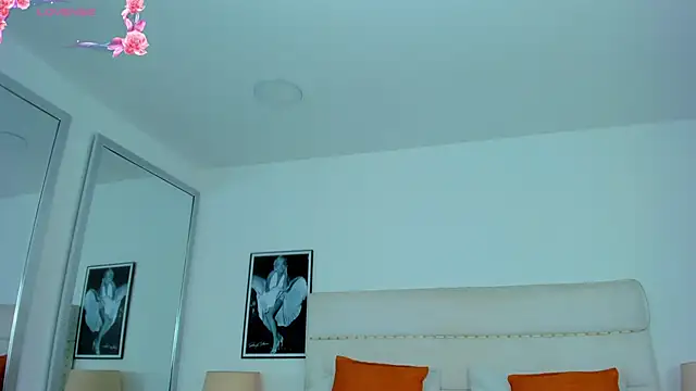 TaylorEvanss online show from 07/01/26, 07:35