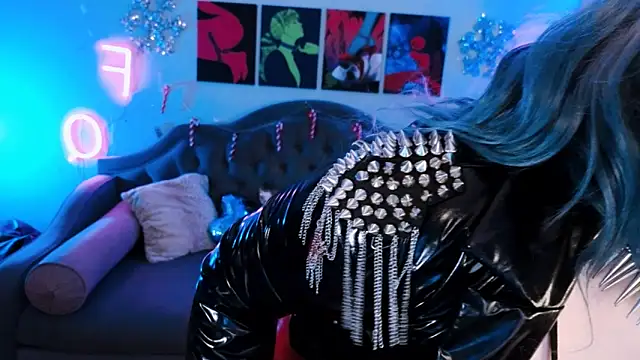 wickedxqueen online show from 12/29/24, 03:11