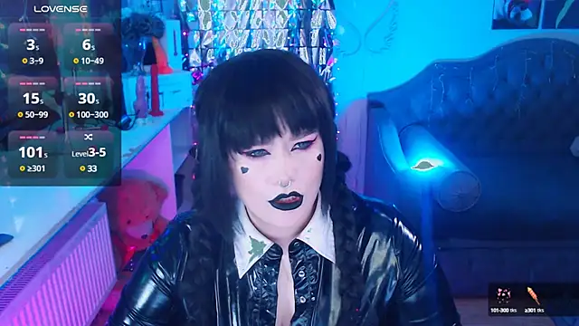 wickedxqueen online show from 02/03/25, 10:00