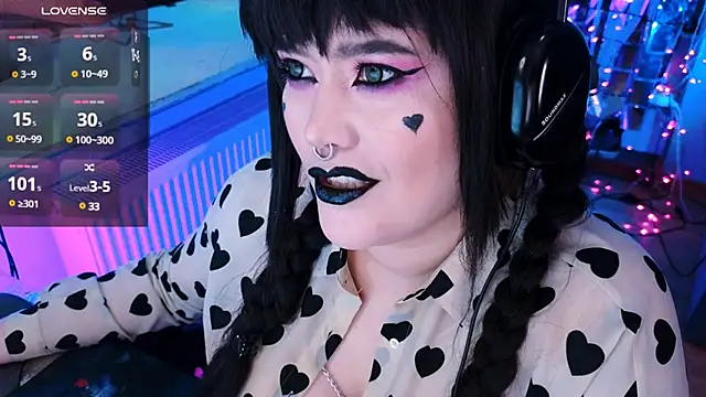 wickedxqueen online show from 02/24/25, 04:49