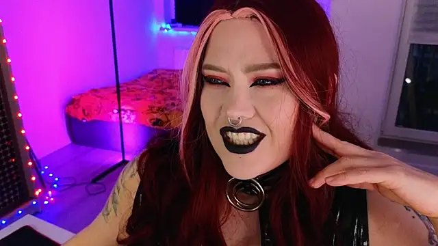 wickedxqueen online show from 05/25/26, 08:04
