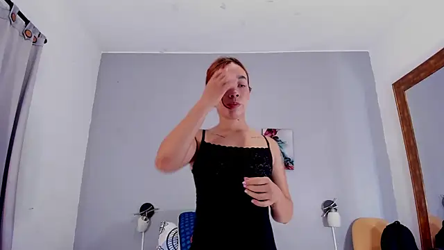Estrella Duran online show from 07/17/26, 12:23
