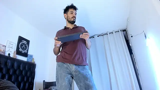 JohanyLatino online show from 01/16/25, 11:48