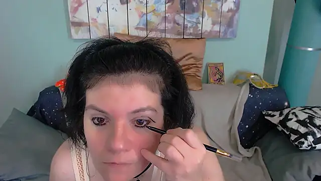 EverlyRays online show from 11/08/25, 12:05