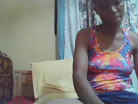 Snapshot of Smillie_prety chatting on 06/13/26, 04:49 Smillie prety online show from 06/13/26, 04:49