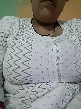 Snapshot of sematomar chatting on 09/19/25, 12:39 sematomar online show from 09/19/25, 12:39