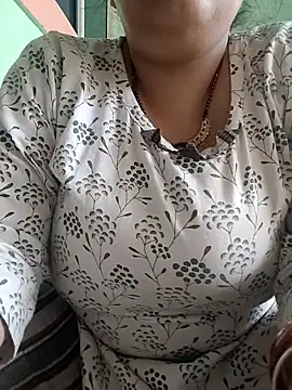 Snapshot of sematomar chatting on 10/28/25, 03:43 sematomar online show from 10/28/25, 03:43