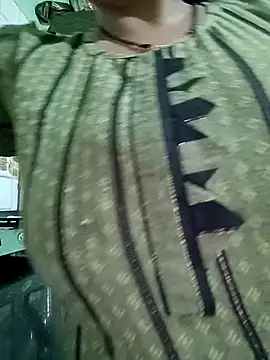 Snapshot of sematomar chatting on 10/29/25, 01:30 sematomar online show from 10/29/25, 01:30