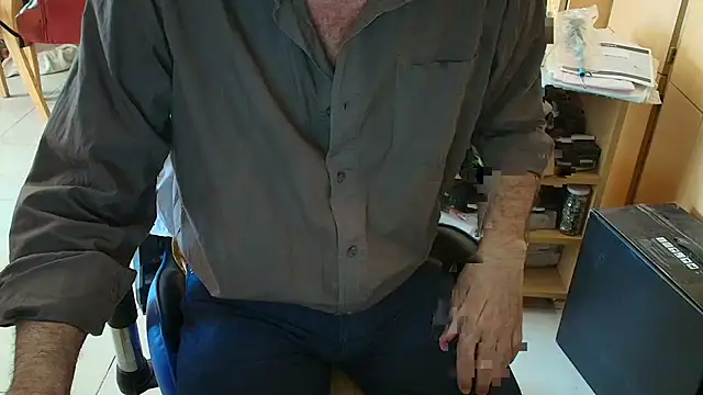 angelgarcia269 online show from 11/05/25, 11:54