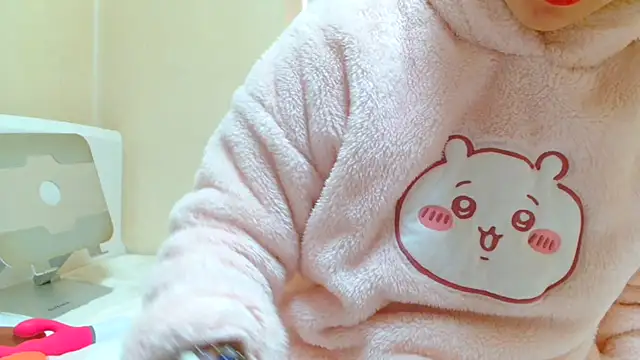 liliyRiSAcha-n online show from 02/14/25, 04:47