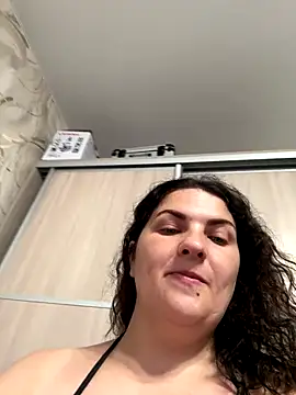 Taisia W online show from 09/17/25, 05:53