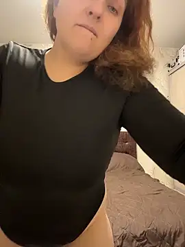 Taisia W online show from 12/19/25, 07:54