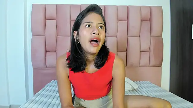 JuliKim  online show from 09/10/25, 01:00