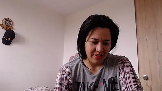lady hot2xx online show from 07/15/26, 03:28