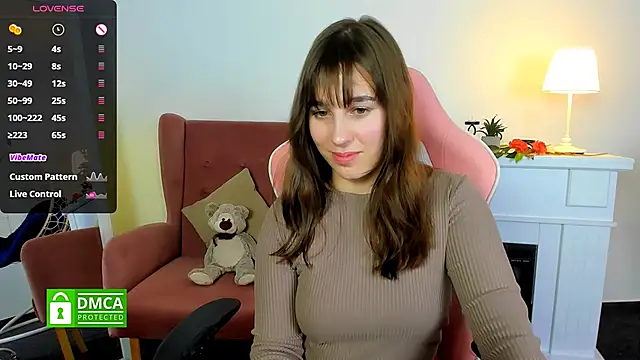  Eliizabeth  online show from 02/13/25, 10:54