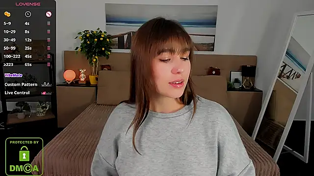  Eliizabeth  online show from 03/08/25, 10:13