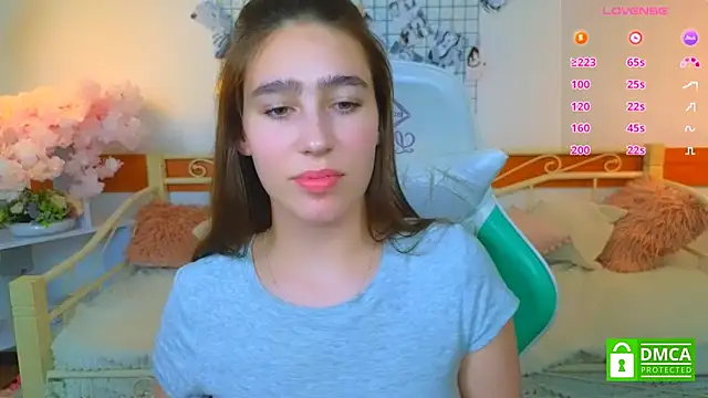  Eliizabeth  online show from 04/03/26, 09:24