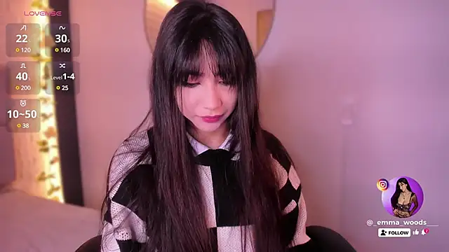 emma woods  online show from 12/06/24, 12:16