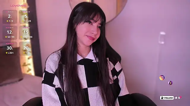 emma woods  online show from 12/06/24, 03:33