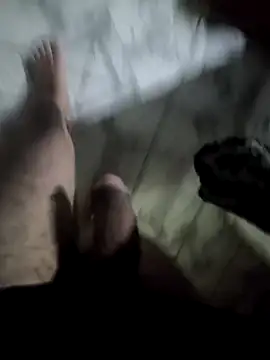 KingZilla2023 online show from 12/14/25, 05:46