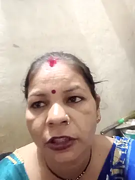 Snapshot of Riyaa-Devi chatting on 05/03/26, 03:40 Riyaa-Devi online show from 05/03/26, 03:40