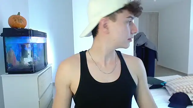 adrian morelly online show from 10/28/25, 08:11