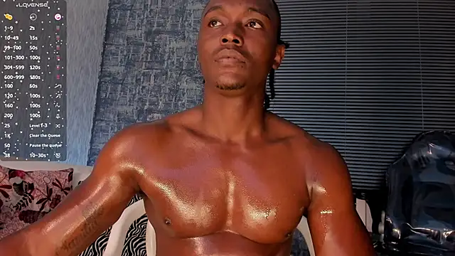 DannSmmith online show from 12/19/25, 09:05