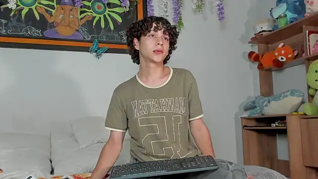 Cherry boy 18 online show from 03/08/25, 06:26