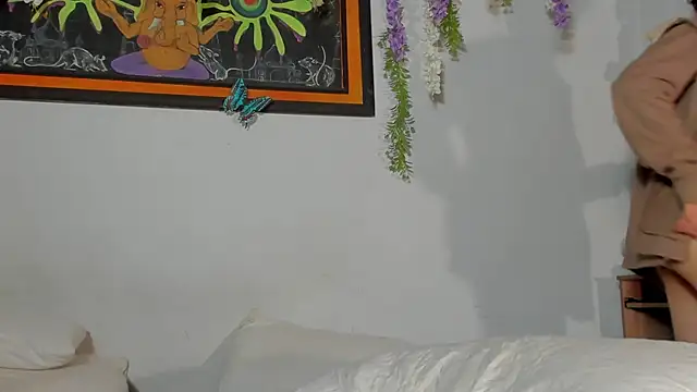 Cherry boy 18 online show from 03/12/25, 05:13