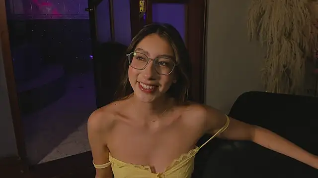 Snapshot of lua_ferch__ chatting on 02/01/25, 06:40 lua ferch online show from 02/01/25, 06:40