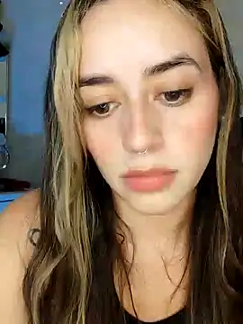 Natalia Suarez online show from 12/30/24, 12:43